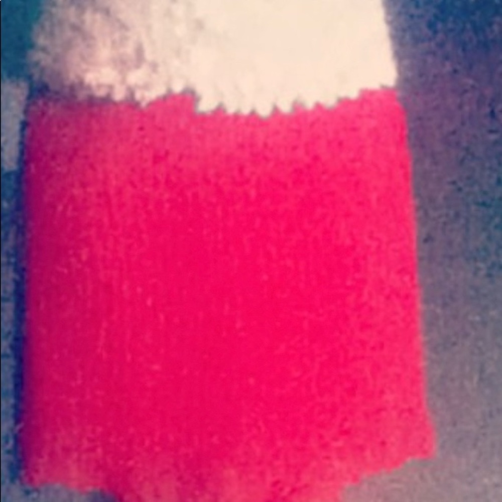 Pleated hot pink skirt.